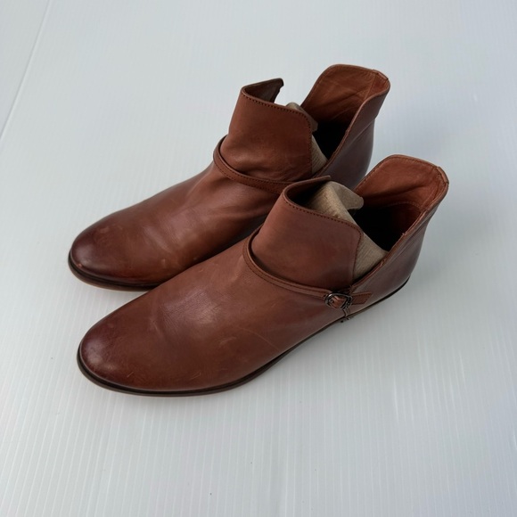 Sam Edelman Palmer cognac leather booties size 8 women’s stacked heel slip on - Picture 2 of 13